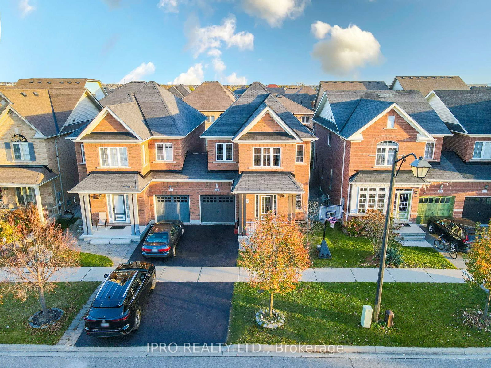 Semi-Detached House for sale at 346 Landsborough Avenue, Milton, SC Scott, L9T 7Y7 - MLS: W12082898
