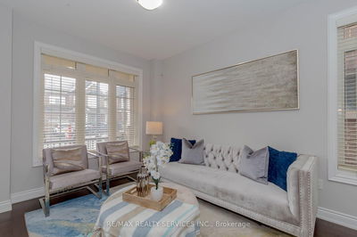 12 Enclave Tr, Brampton - Sandringham-Wellington North image-0-2