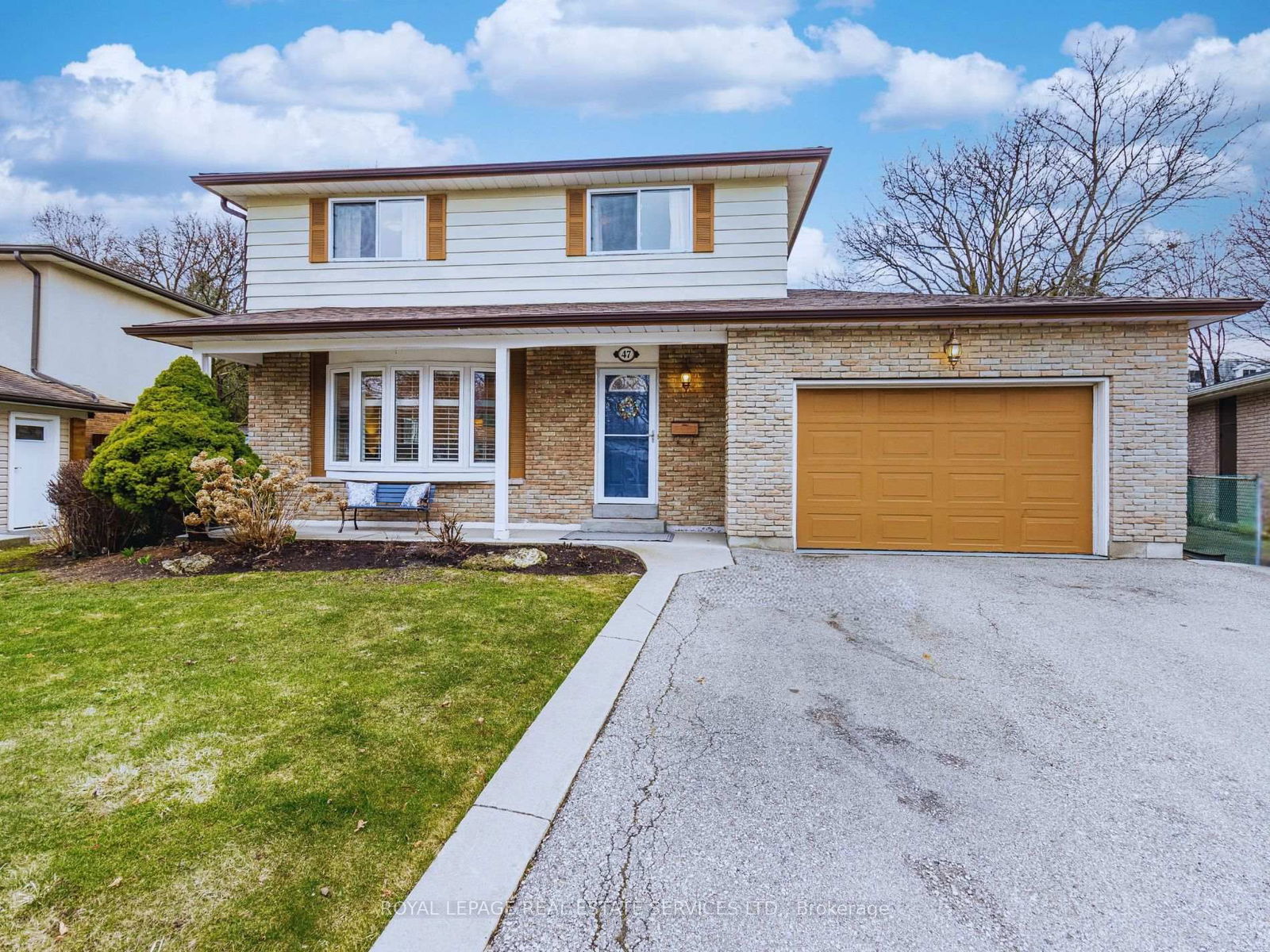 Detached House for sale at 47 Trotters Lane, Brampton, Brampton South, L6Y 1B5 - MLS: W12083005