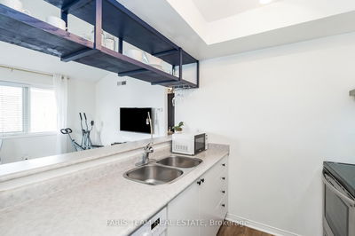 Unit 112 — 111 Bristol Rd, Mississauga - Hurontario image-0-4