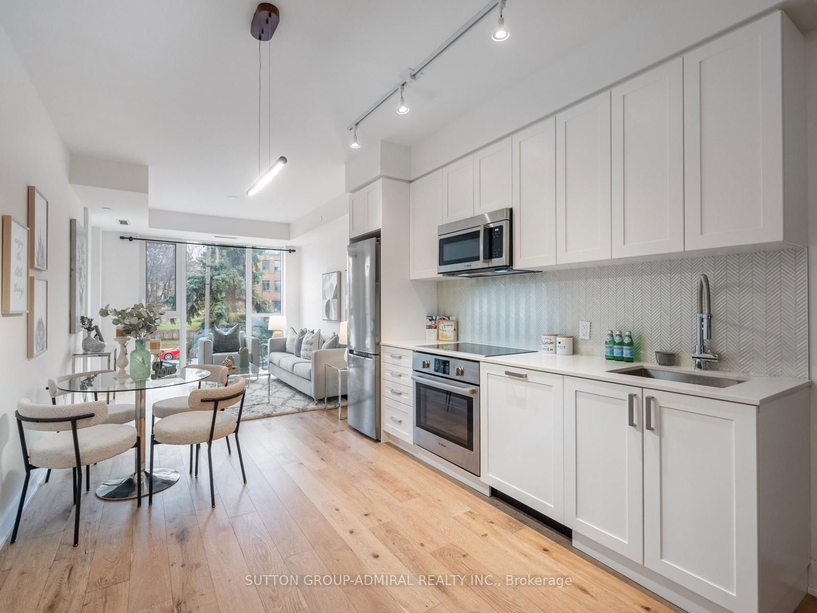 Condo for sale at 218-293 The Kingsway N/A, Toronto, Edenbridge-Humber Valley, M9A 0E8 - MLS: W12083123