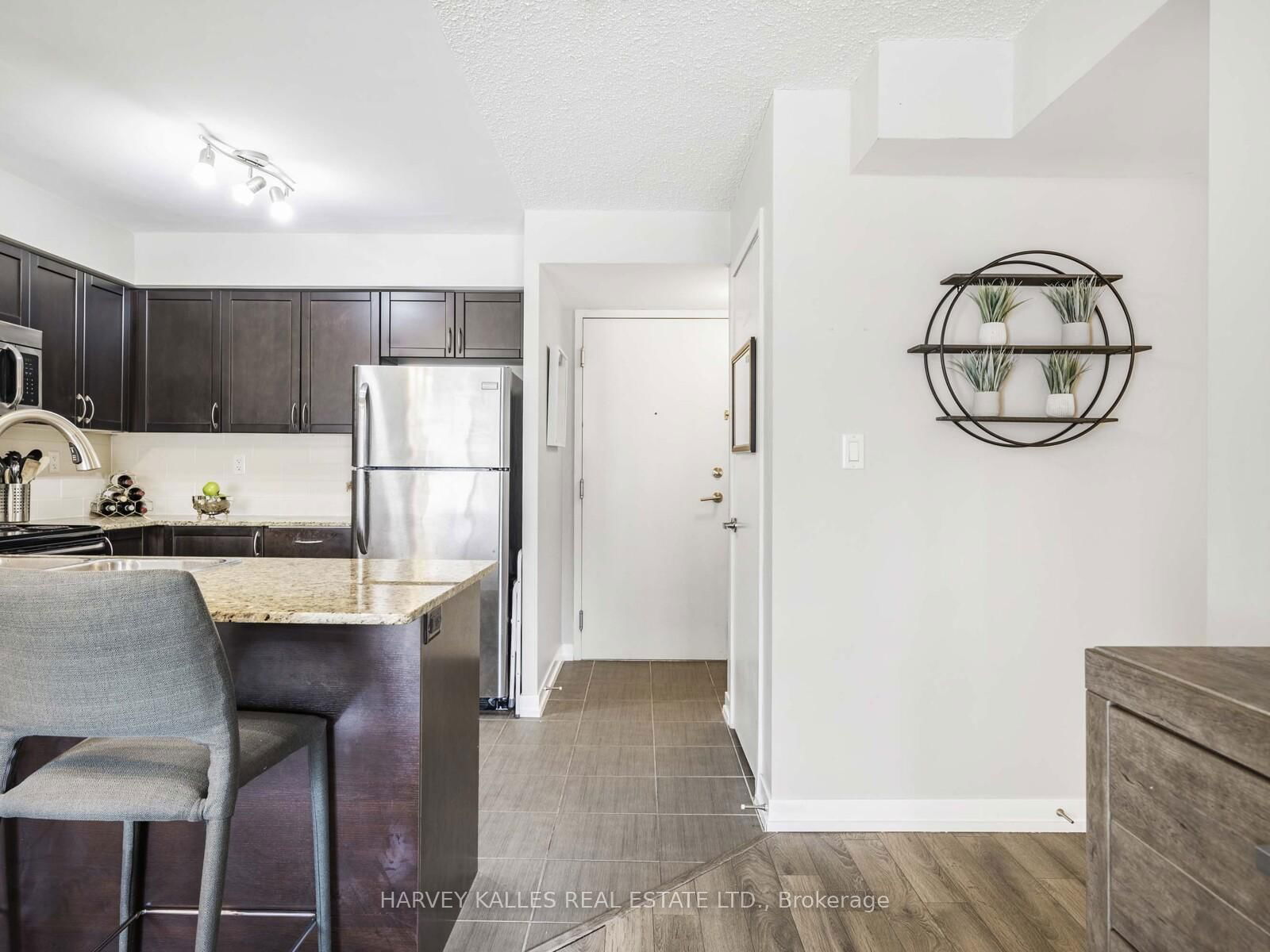 Condo sold at 114-816 Lansdowne Avenue, Toronto, Dovercourt-Wallace Emerson-Junction, M6H 4K6 - MLS: W12083595