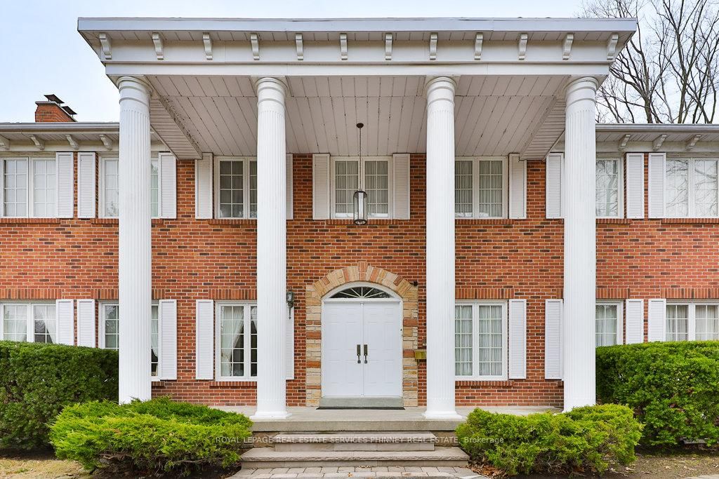 Detached House for sale at 2390 Mississauga Road, Mississauga, Sheridan, L5H 2L1 - MLS: W12083623