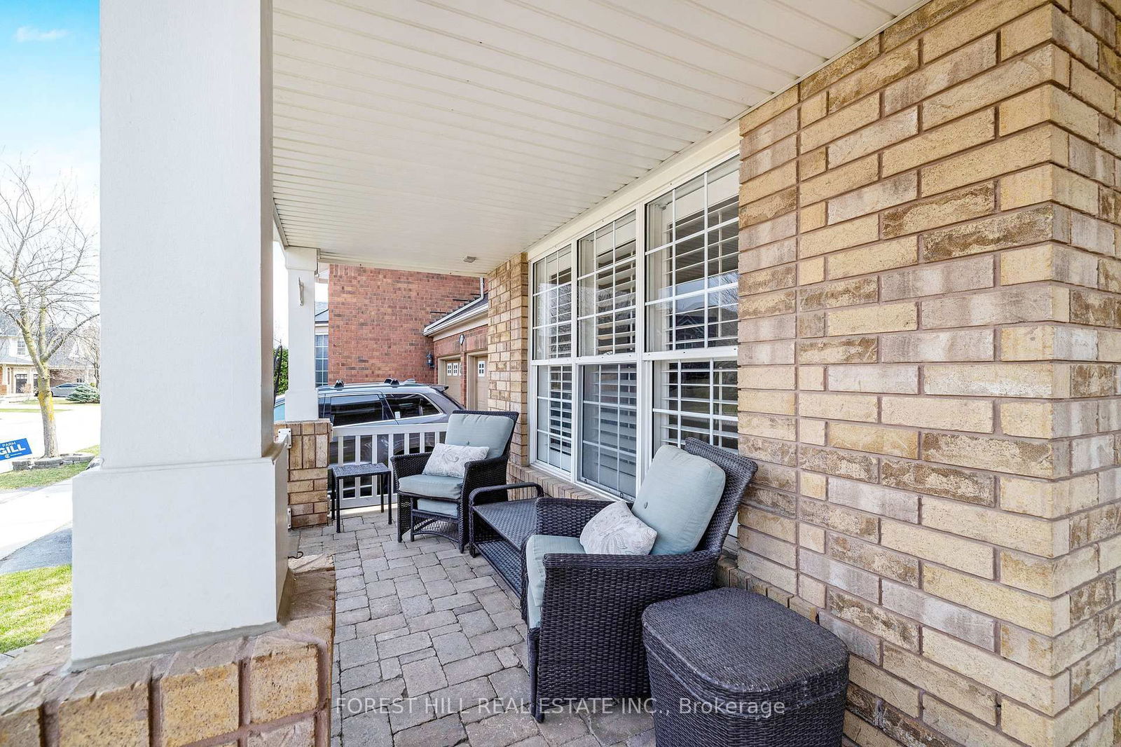 Detached House sold at 674 Dolby Crescent, Milton, BE Beaty, L9T 5V5 - MLS: W12083665