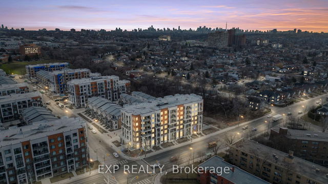 403 - 165 CANON JACKSON Drive
