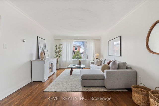 35 Boler Street