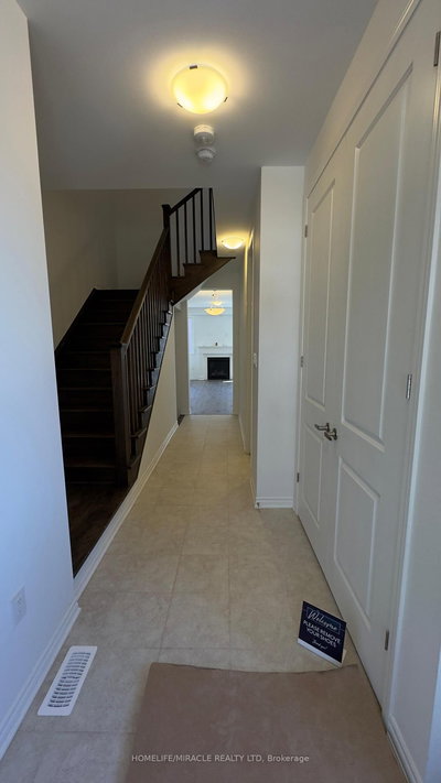 1369 Copley Court, Milton, Ontario image-0-2