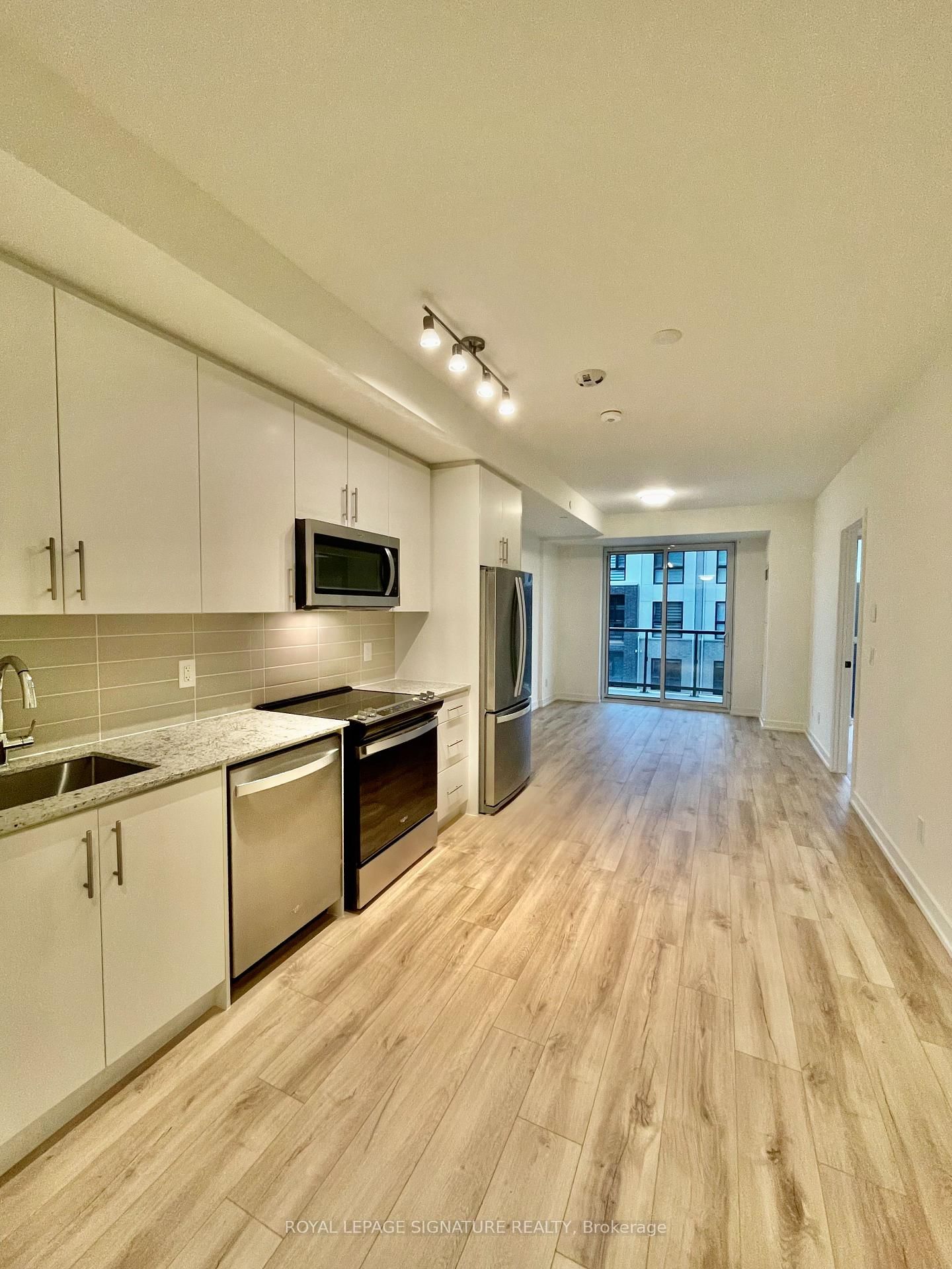 Condo for lease at 312-345 Wheat Boom Drive, Oakville, JM Joshua Meadows, L6H 7X4 - MLS: W12084686