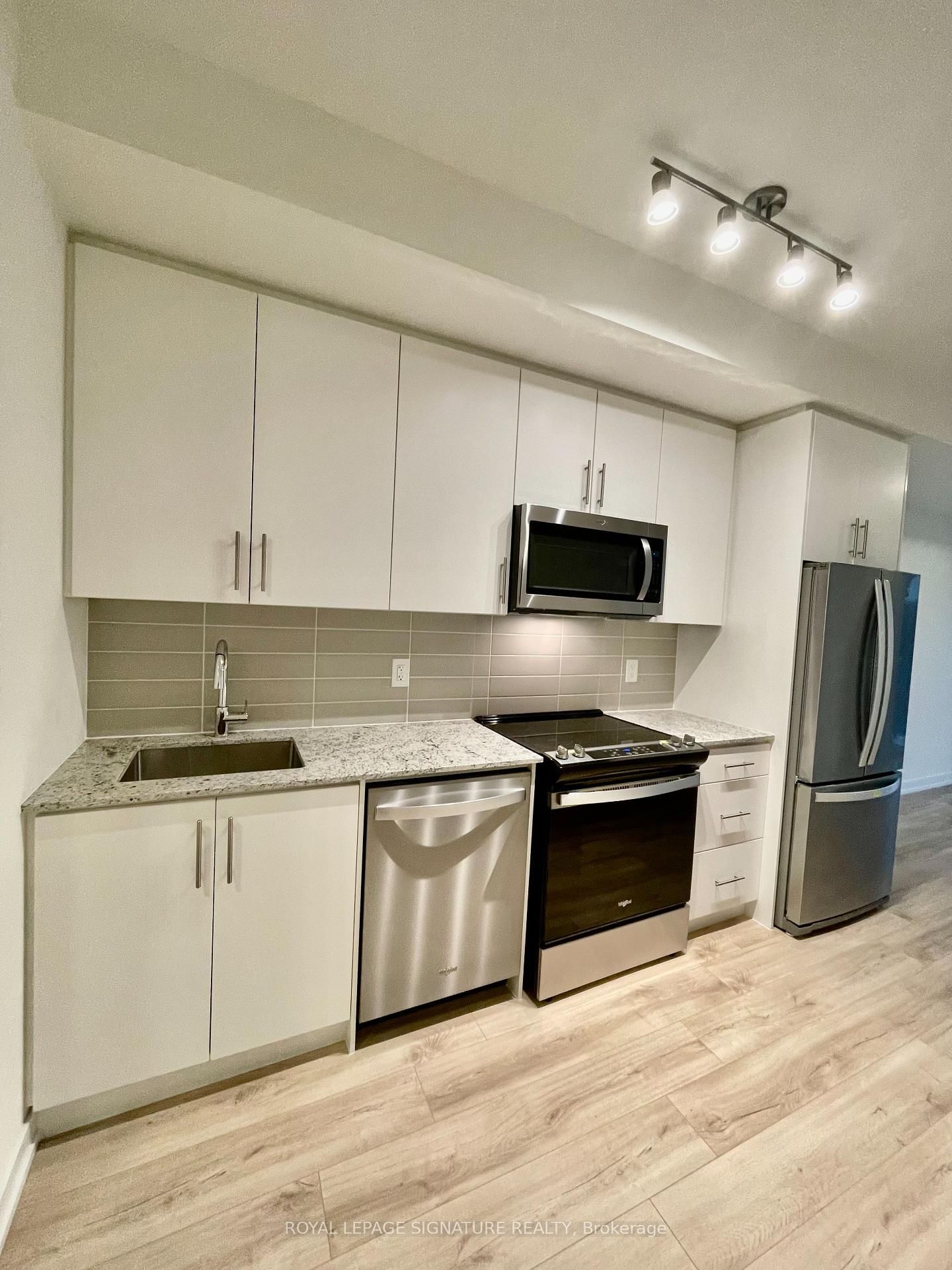 Condo for lease at 312-345 Wheat Boom Drive, Oakville, JM Joshua Meadows, L6H 7X4 - MLS: W12084686