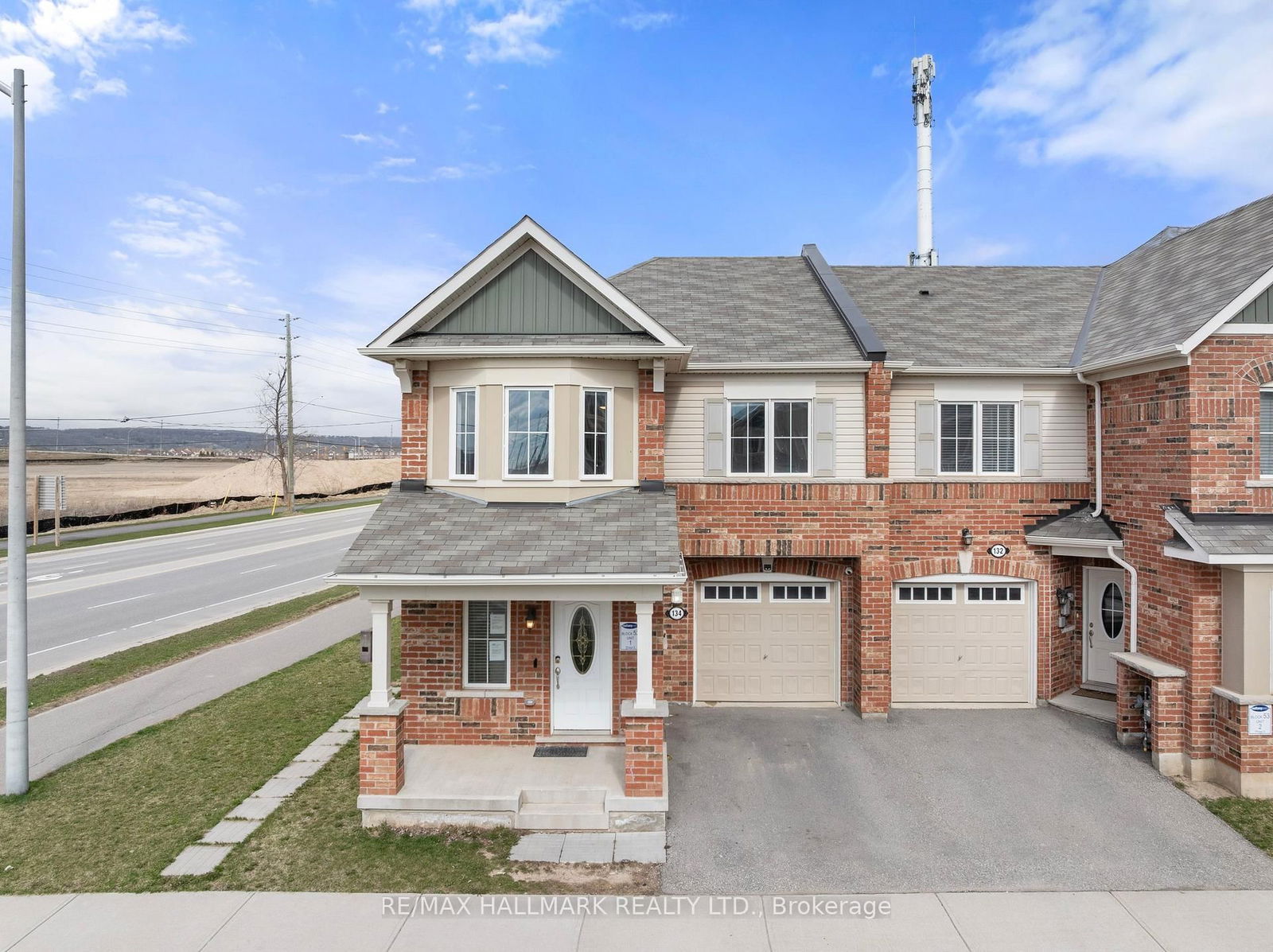 Townhouse for sale at 134 Lemieux Court, Milton, FO Ford, L9E 1E9 - MLS: W12084700