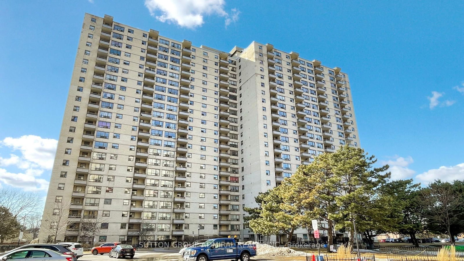 Listing Image 0