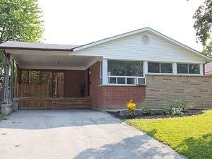 Building at 28 Ladore Drive, Brampton, Brampton South