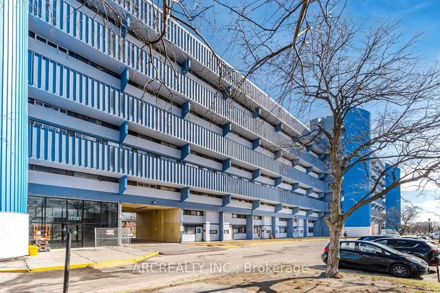 1007 - 4673 Jane Street