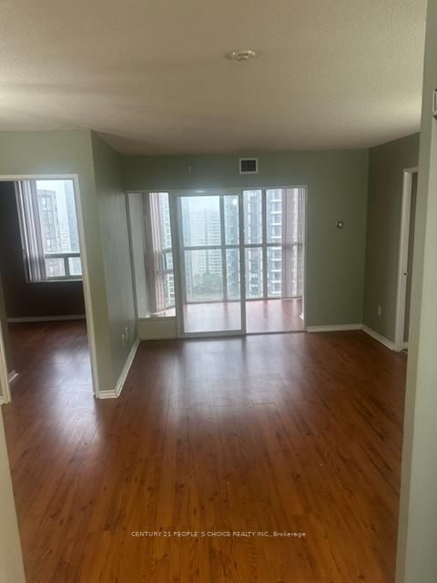 Condo for lease at 2112-285 Enfield Place, Mississauga, City Centre, L5B 4L8 - MLS: W12085168