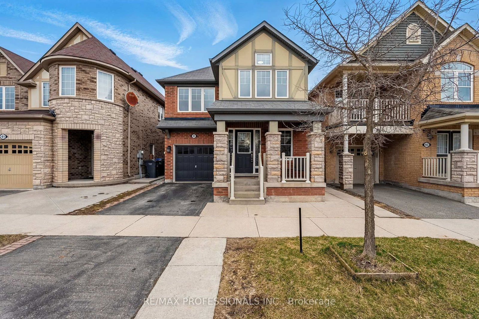 Detached House sold at 43 Haverty Trail, Brampton, Northwest Brampton, L7A 0S3 - MLS: W12085410