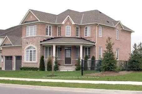 Detached House for lease at 8 Pecan Drive, Brampton, Vales of Castlemore, L6P 2J8 - MLS: W12085746