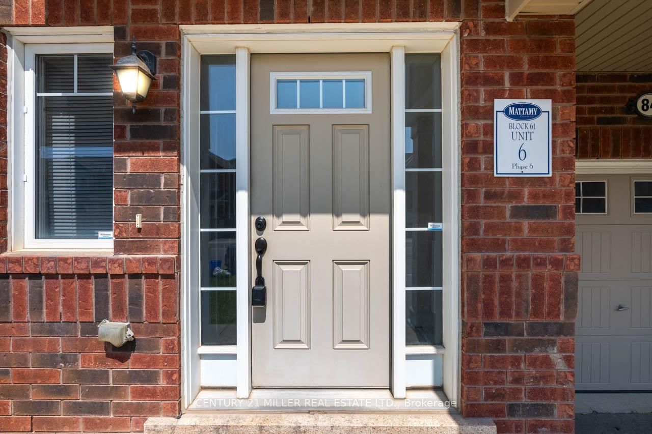 Townhouse for lease at 84 Suitor Court, Milton, WI Willmott, L9T 8R9 - MLS: W12085856
