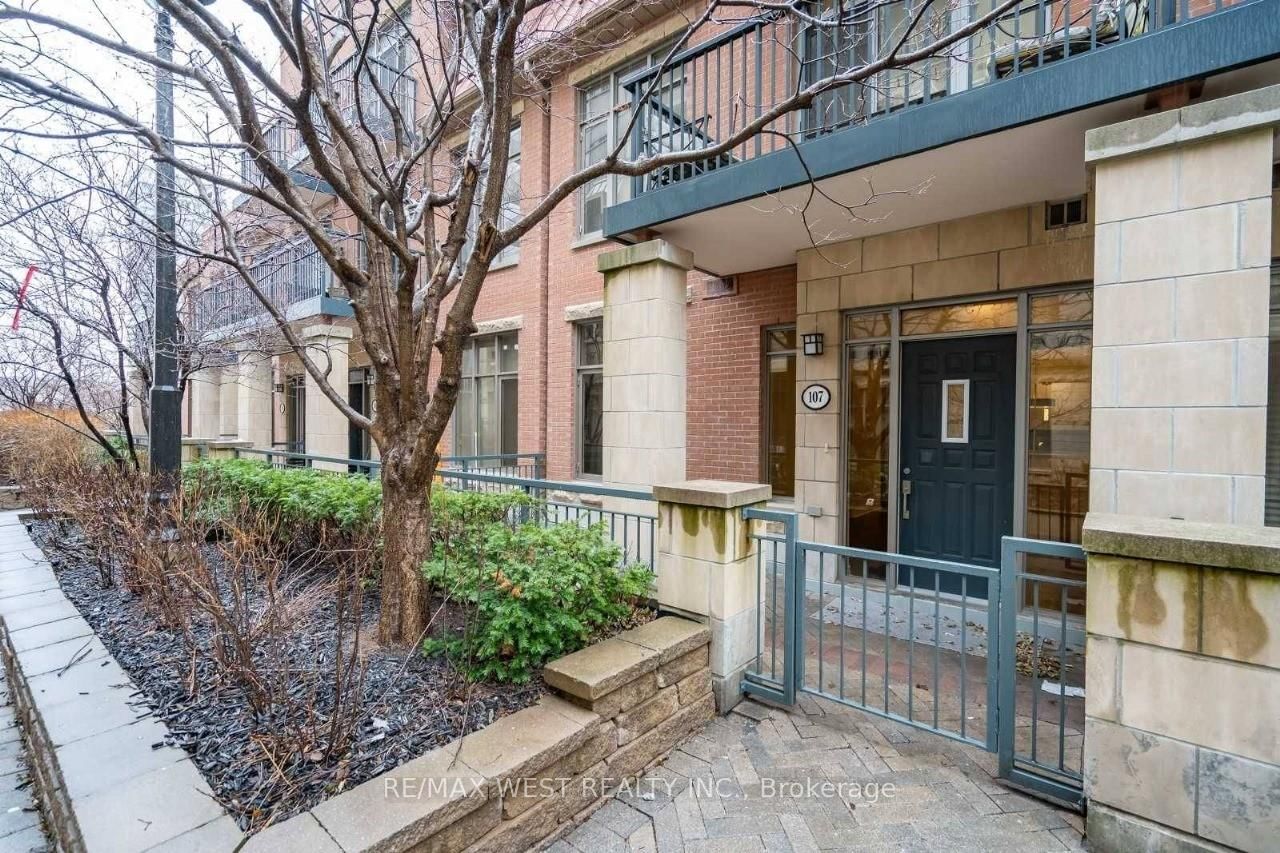 Condo leased at 107-330 Princess Royal Drive, Mississauga, City Centre, L5B 4P7 - MLS: W12085981