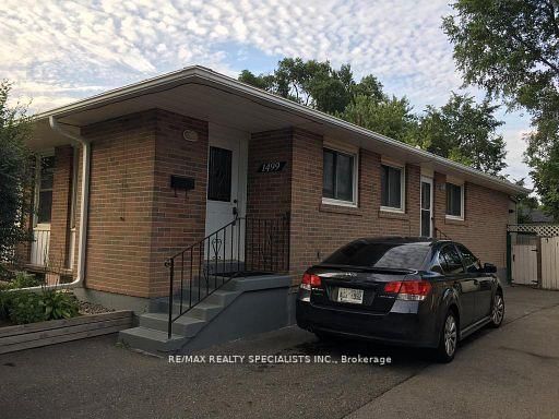 Main Flr Only - 1499 SWANAGE Crescent