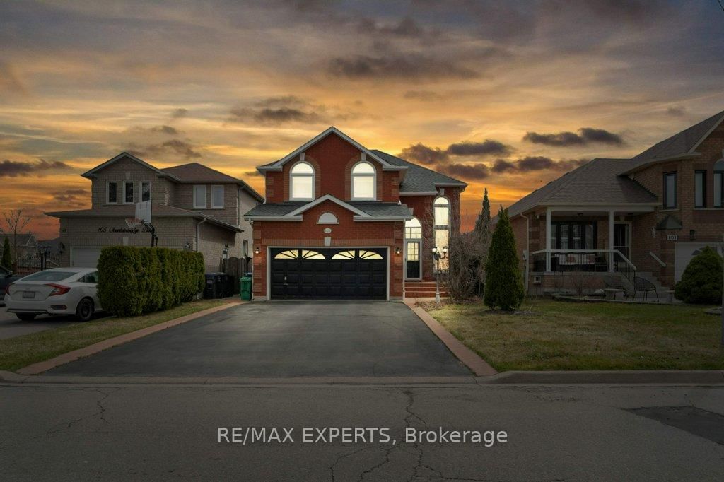 Detached House sold at 103 Fountainbridge Drive, Caledon, Bolton East, L7E 1V7 - MLS: W12086089