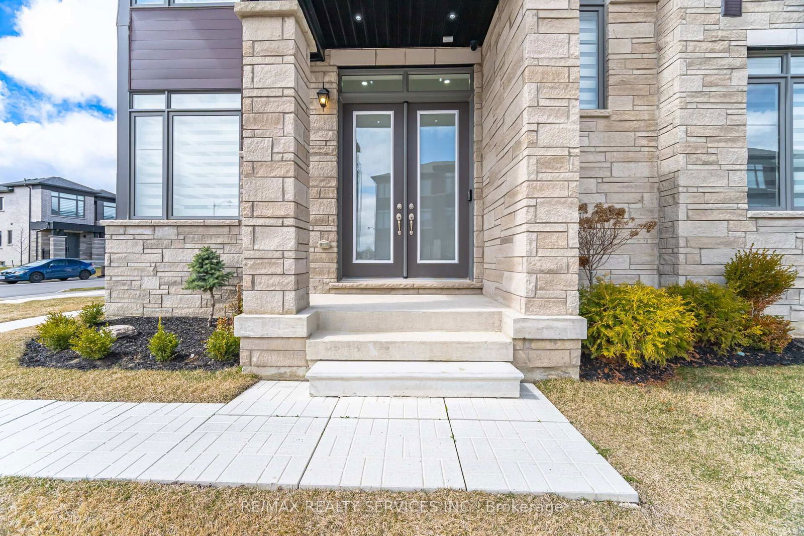 Detached House for sale at 1 Coulterville Drive, Caledon, Rural Caledon, L7C 4M1 - MLS: W12086305