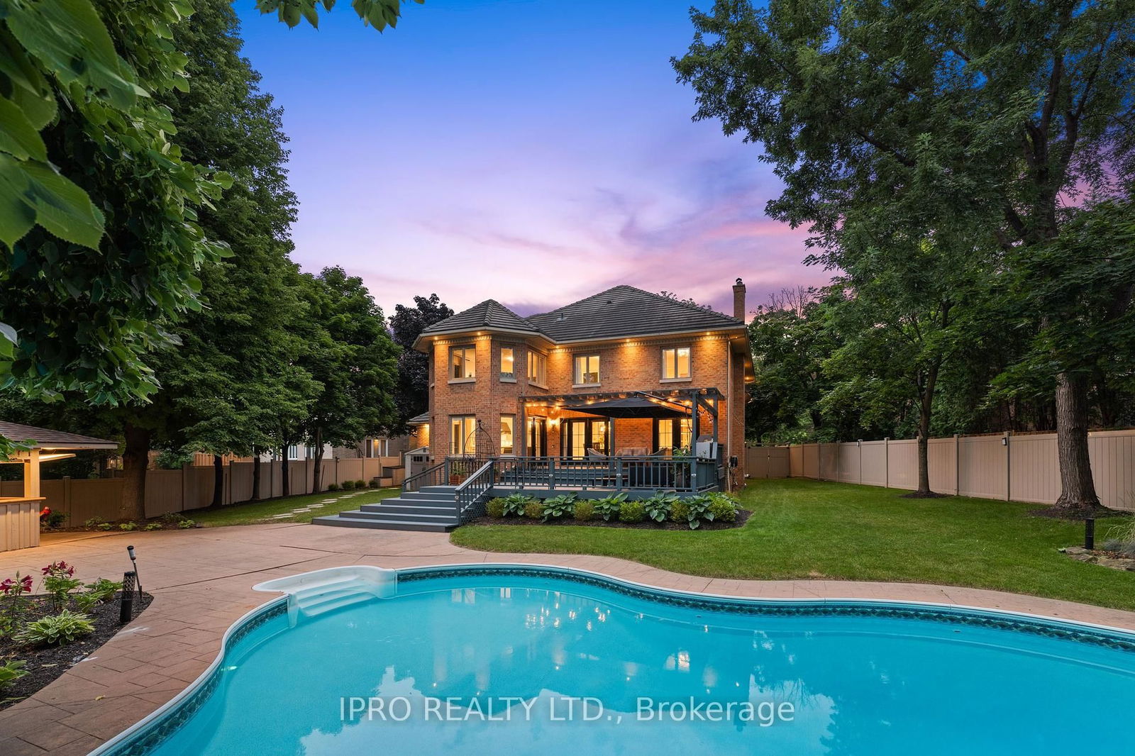 Detached House for sale at 5103 Royal Mills Court, Mississauga, Central Erin Mills, L5M 4X9 - MLS: W12086406