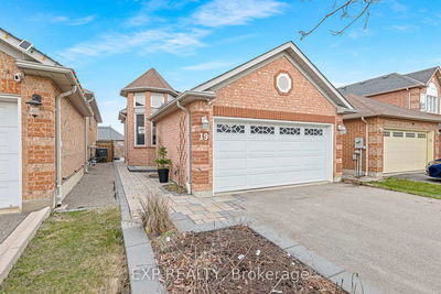 19 Silkwood Cres, Brampton - Brampton West image-0-1
