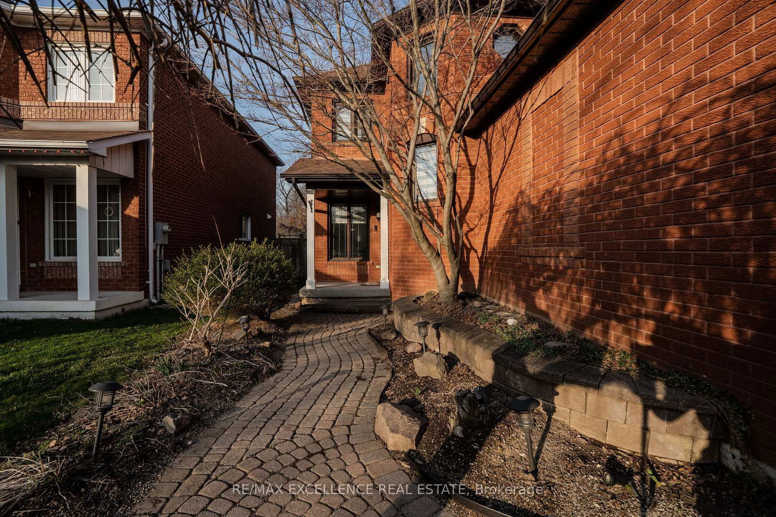 Detached House for sale at 6839 Gracefield Drive, Mississauga, Lisgar, L5N 6T6 - MLS: W12086512