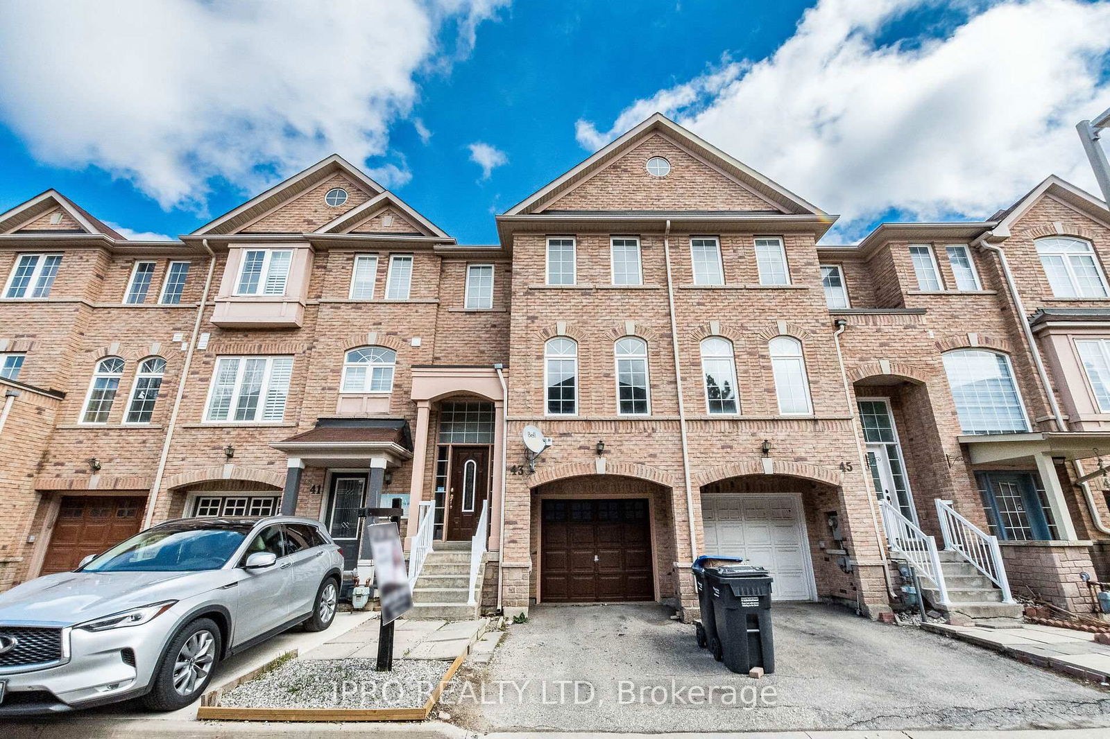Townhouse for sale at 43 Axelrod Avenue, Brampton, Fletcher's Creek South, L6Y 5S9 - MLS: W12086547