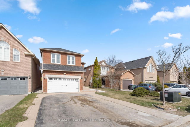 Upper - 3941 Beechnut Row