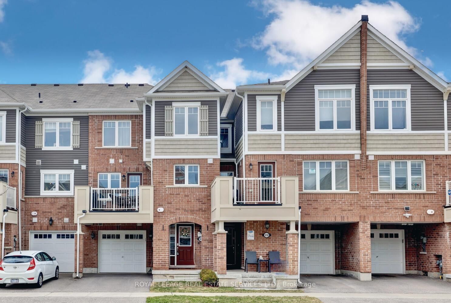 Townhouse sold at 1234 Rose Way, Milton, CB Cobban, L9E 1L9 - MLS: W12086816