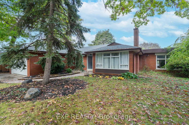 39 Farningham Crescent