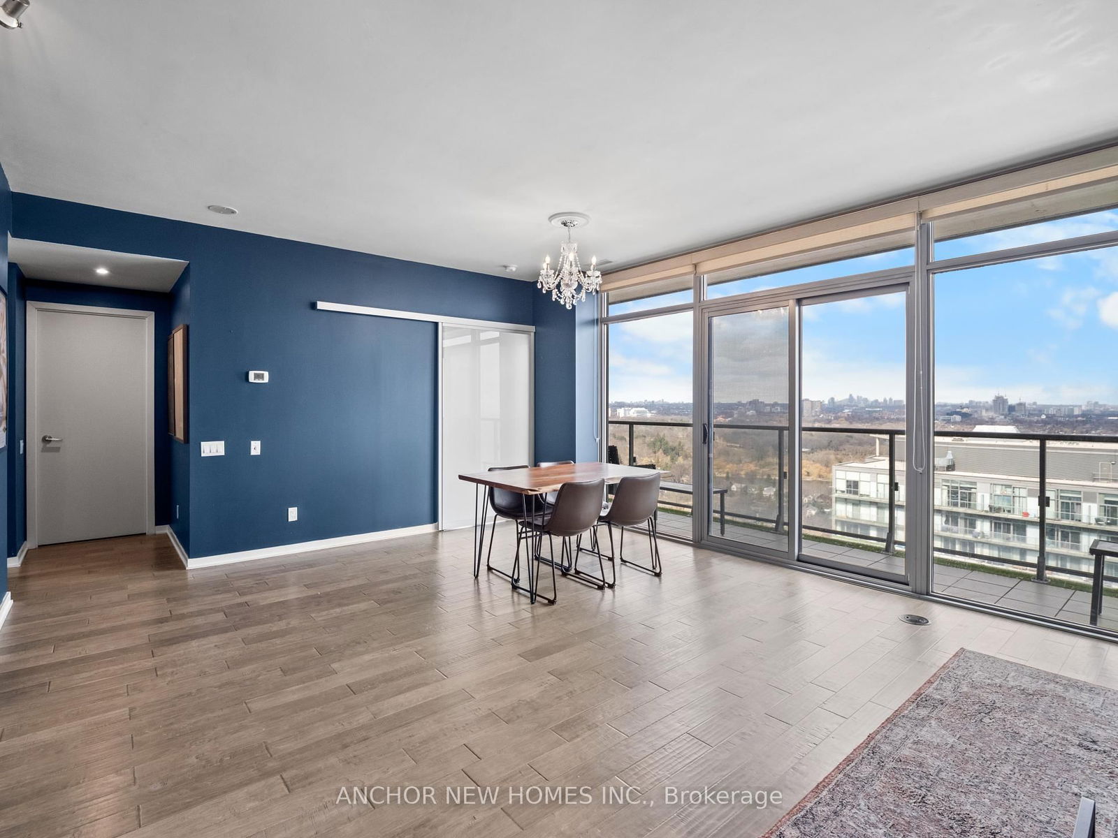 Condo for lease at 3315-105 The Queens Way, Toronto, High Park-Swansea, M6S 5B5 - MLS: W12087784