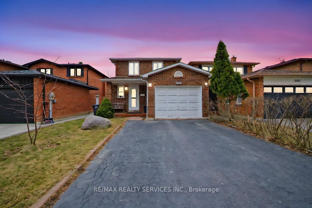 Detached House for sale at 4204 Perivale Road, Mississauga, Creditview, L5C 3Y5 - MLS: W12087794
