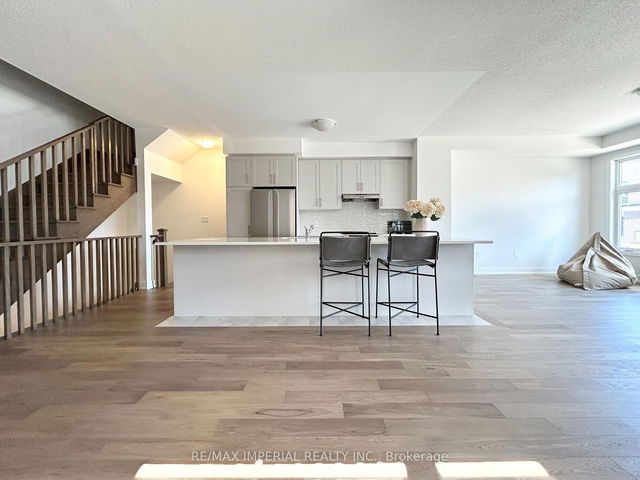 1409 Courtleigh Trail
