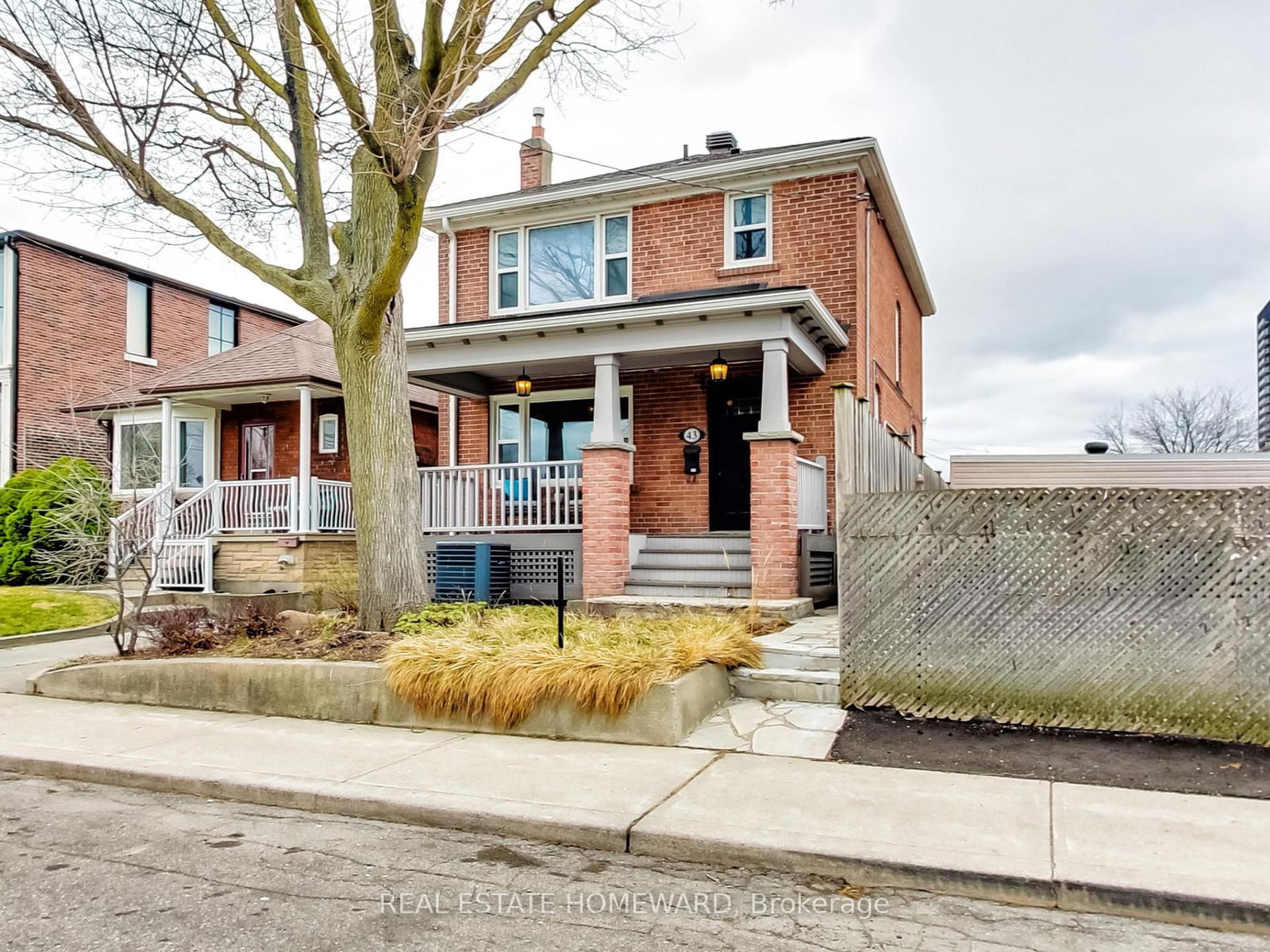 Detached House sold at 43 Chandos Avenue, Toronto, Dovercourt-Wallace Emerson-Junction, M6H 2E6 - MLS: W12088121