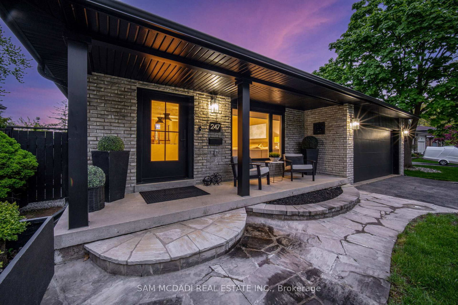 Detached House for sale at 247 Cherry Post Drive, Mississauga, Cooksville, L5A 1J1 - MLS: W12088164