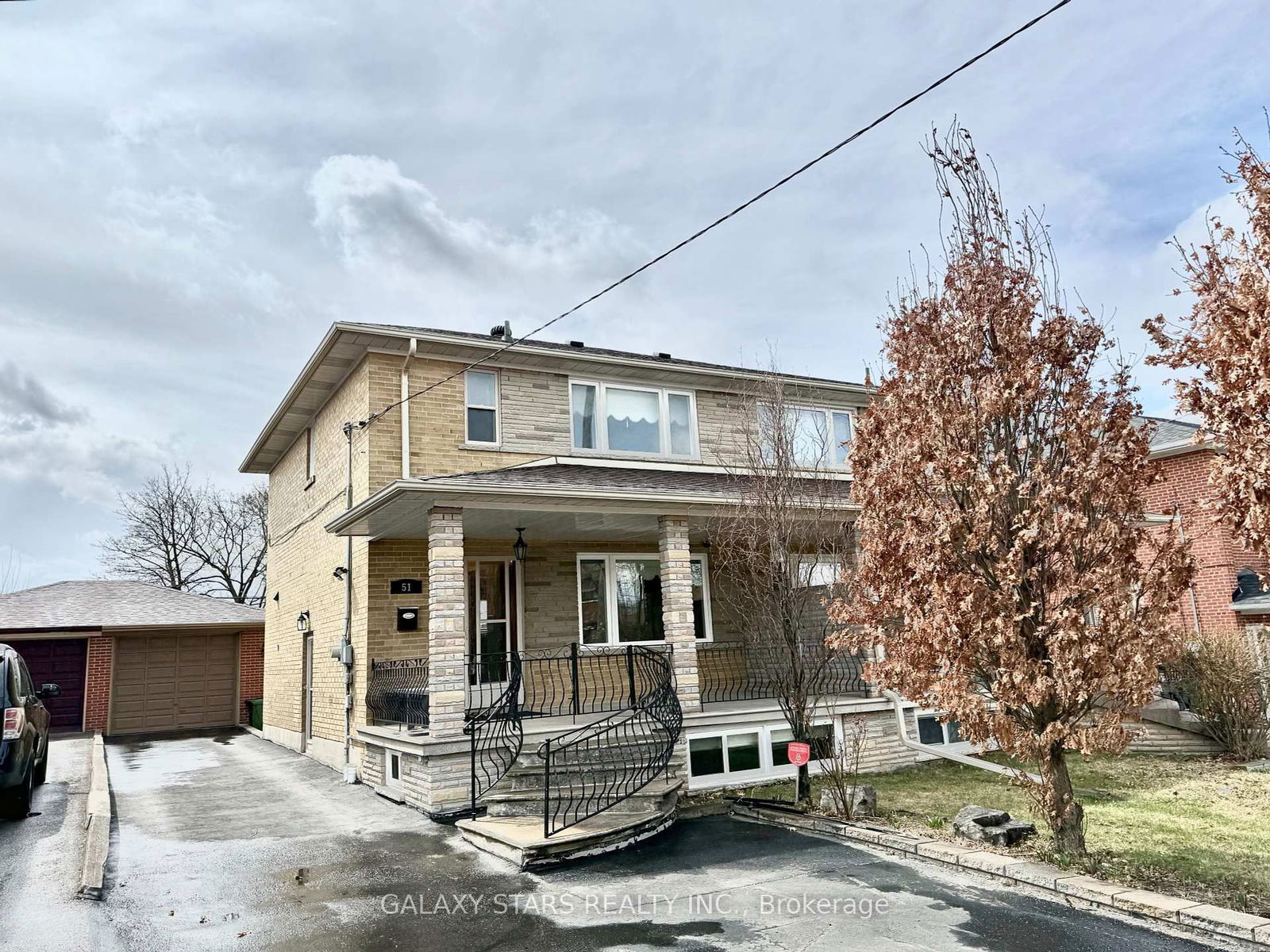 Semi-Detached House for sale at 51 Dombey Road, Toronto, Glenfield-Jane Heights, M3L 1P1 - MLS: W12088229
