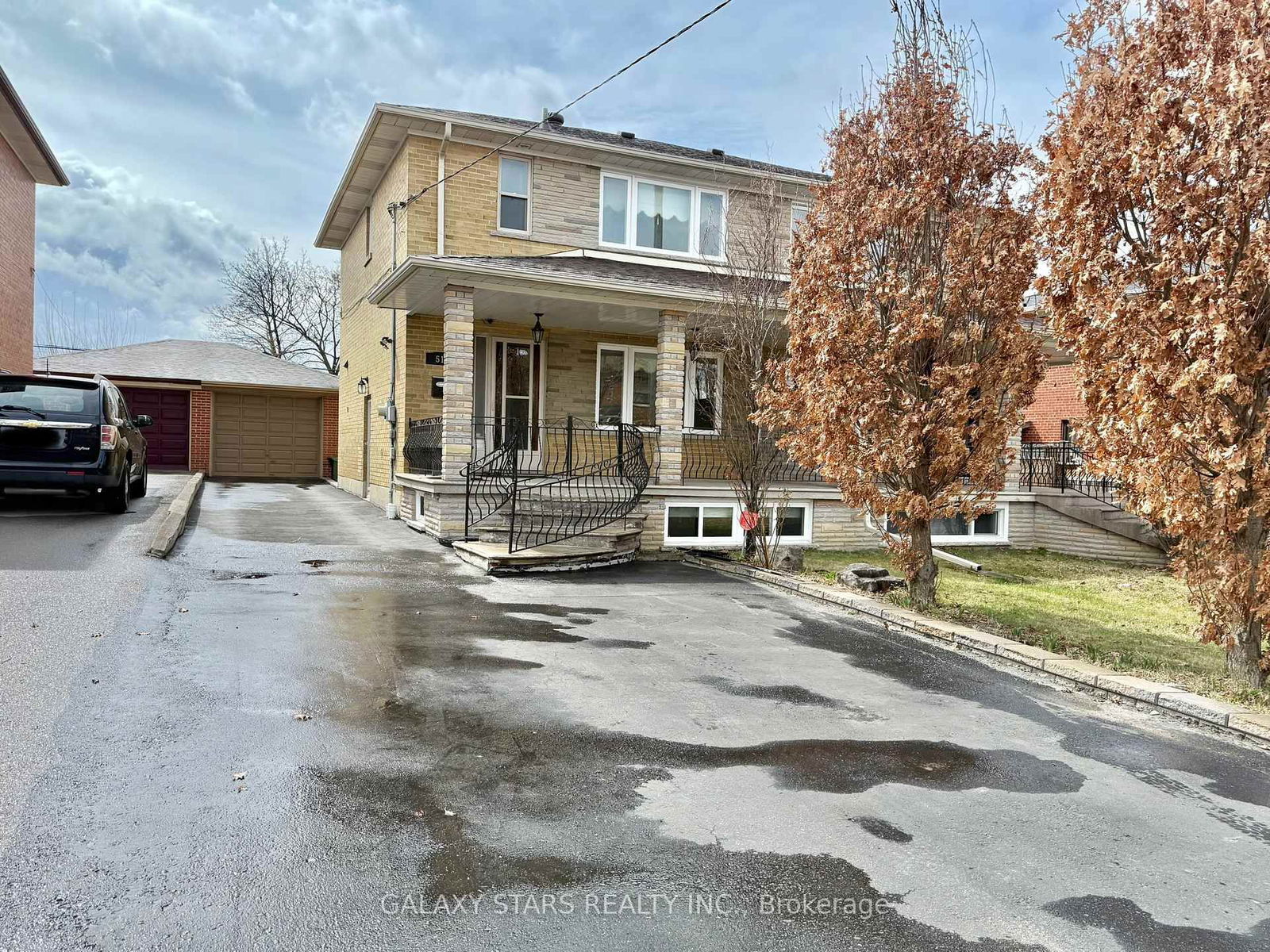 Semi-Detached House for sale at 51 Dombey Road, Toronto, Glenfield-Jane Heights, M3L 1P1 - MLS: W12088229