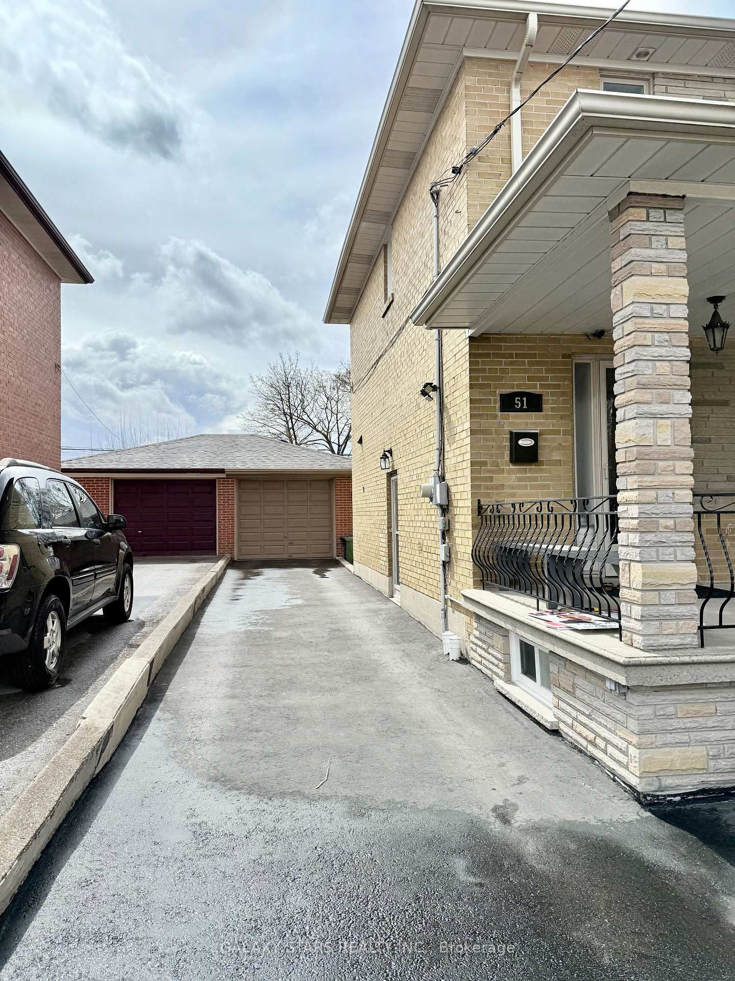 Semi-Detached House for sale at 51 Dombey Road, Toronto, Glenfield-Jane Heights, M3L 1P1 - MLS: W12088229
