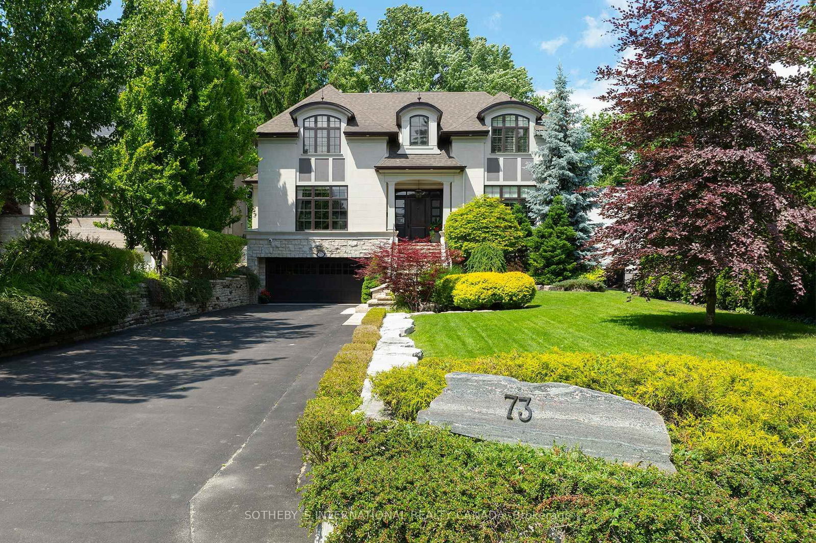 Detached House sold at 73 Wimbleton Road, Toronto, Edenbridge-Humber Valley, M9A 3S4 - MLS: W12088468