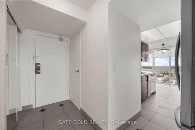 Unit 1411 — 10 Markbrook Lane, Toronto - Mount Olive-Silverstone-Jamestown image-0-4