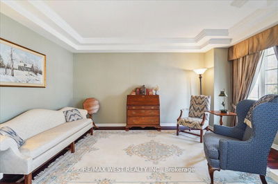 912 John Watt Blvd, Mississauga - Meadowvale Village image-0-1