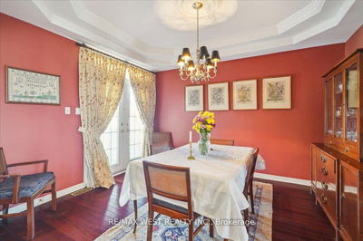 912 John Watt Blvd, Mississauga - Meadowvale Village image-0-3