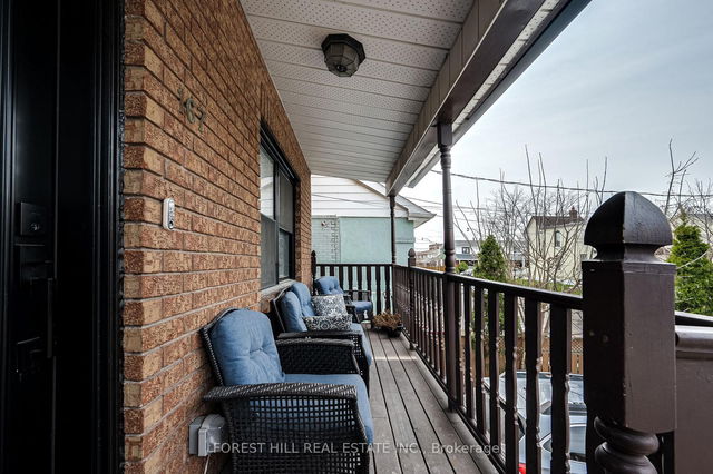 3 - 167 Rosethorn Avenue