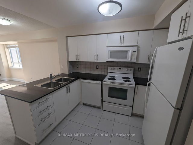 415 - 55 De Boers Drive