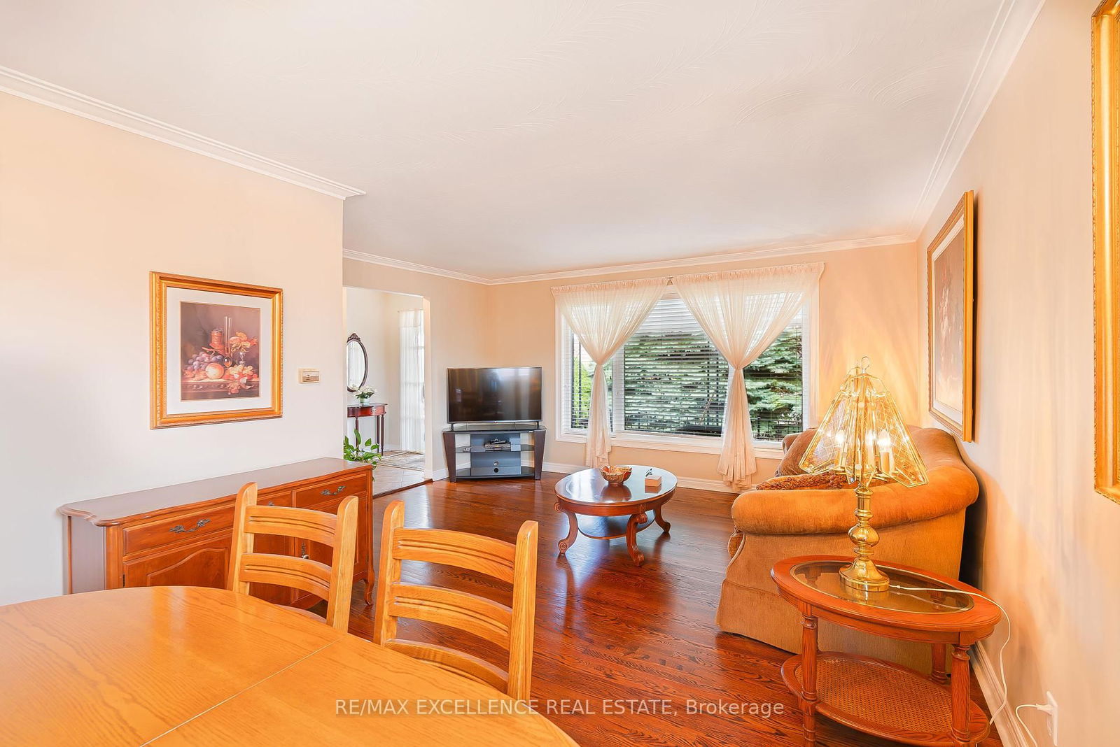 Detached House for sale at 90 Goldsboro Road, Toronto, Humber Summit, N9L 1A8 - MLS: W12089529