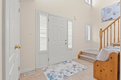 2409 Norland Dr, Burlington - Orchard image-0-2