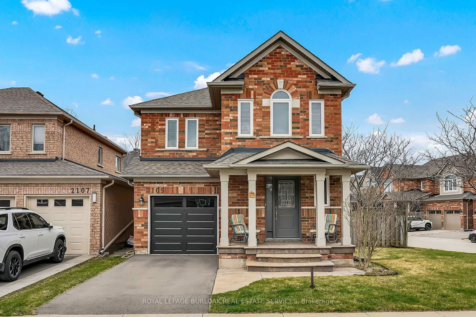 Detached House for sale at 2109 Newell Crescent, Burlington, Orchard, L7L 7C3 - MLS: W12089886