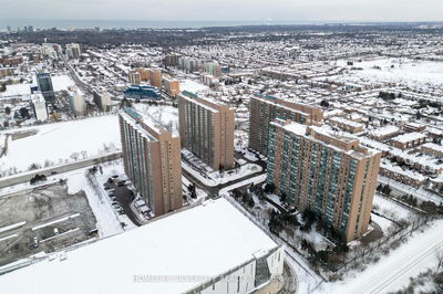 Unit 913 — 145 Hillcrest Ave, Mississauga - Cooksville image-0-2